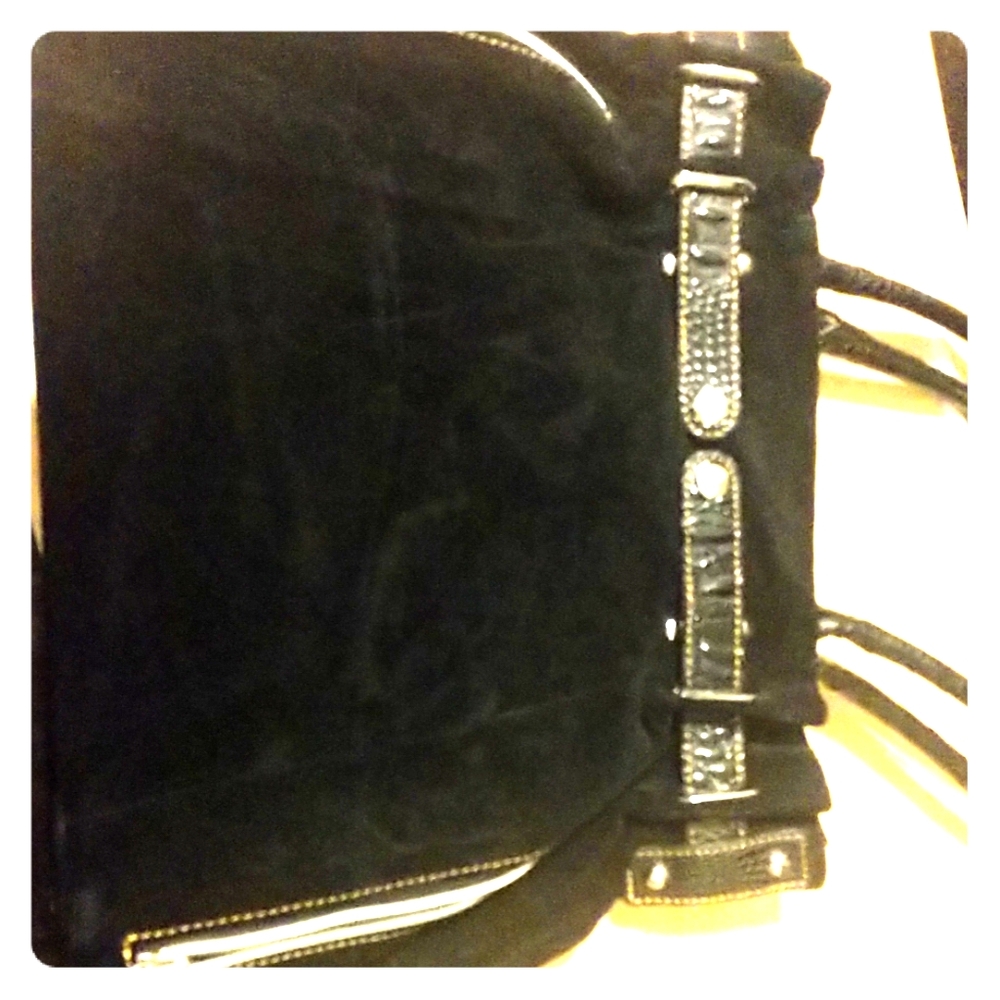 CW carry purse